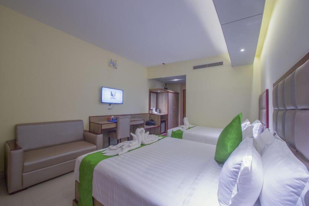 Hotel Mira Garden Szilhet Kültér fotó