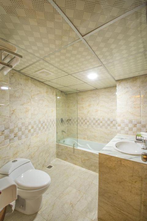 Hotel Mira Garden Szilhet Kültér fotó